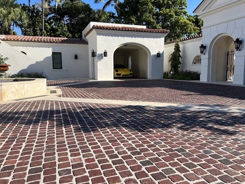 Red Porphyry Cobbles Paving